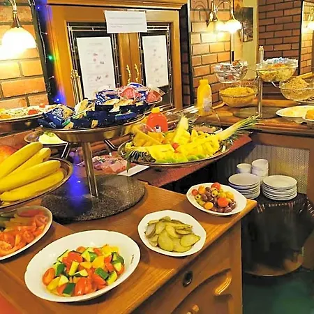 River Star Hotel
