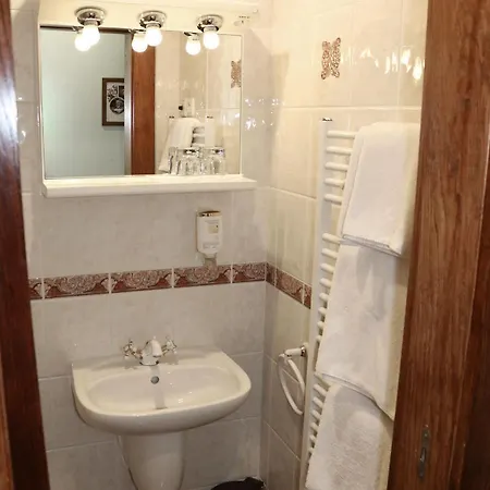 River Star 호텔 3*