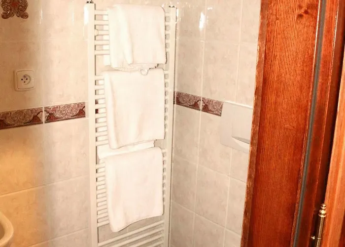 River Star Hotel