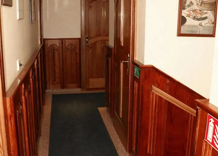 Hotel River Star 3*