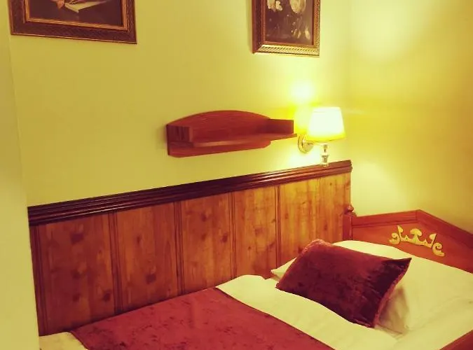 River Star Hotel