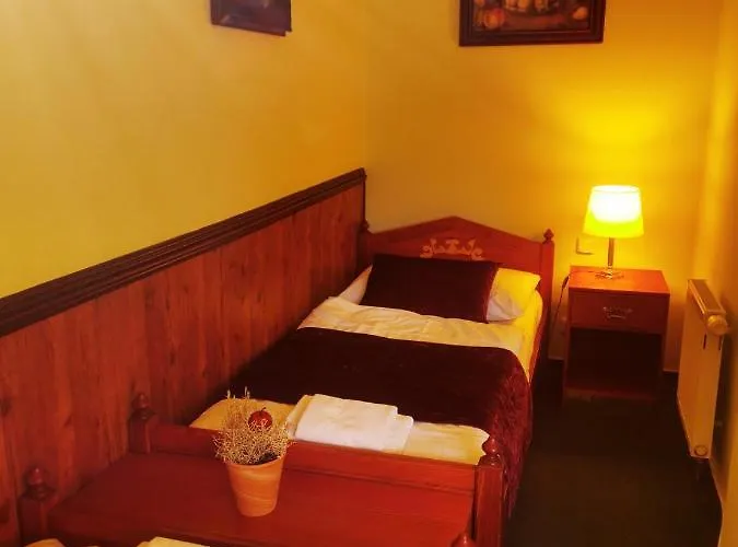 River Star Hotel
