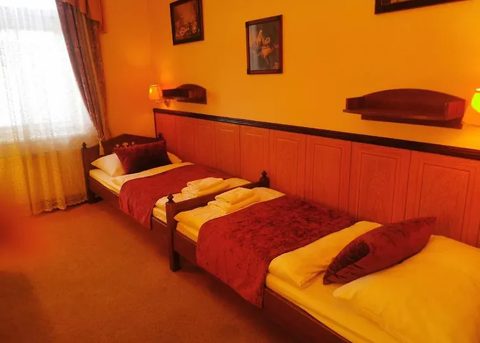 River Star Hotel