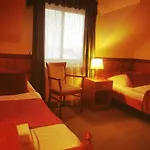 River Star Hotel 3*